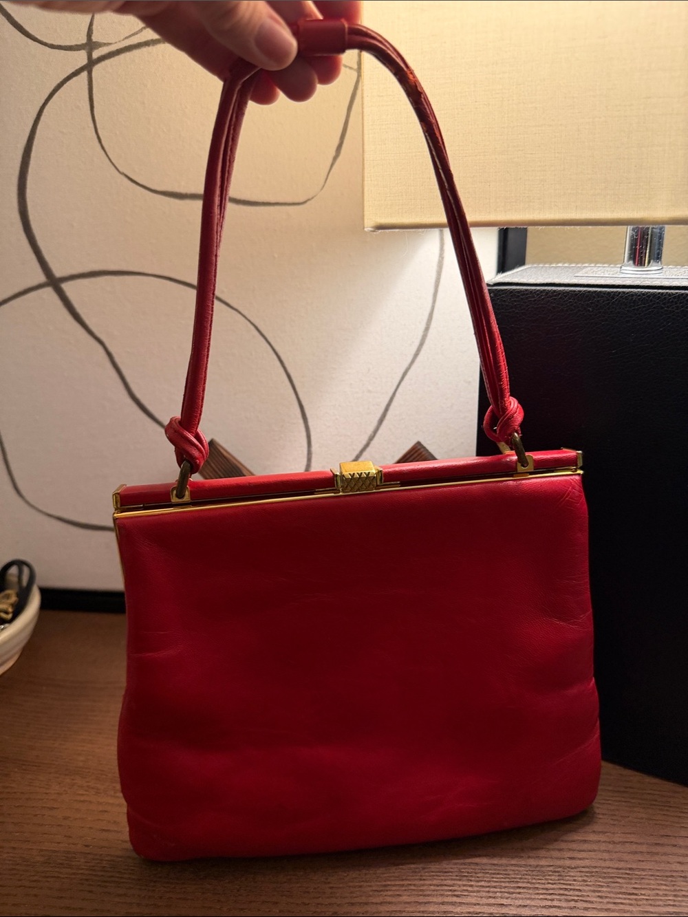 Vintage Red Frame-Top Shoulder Bag